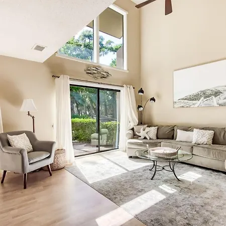3050 Club Villas